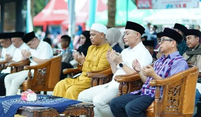 Momen Meriahkan Bulan Suci, Wali Kota Lubuk Linggau Rachmat Hidayat Tutup Festival Ramadhan Fair 2025